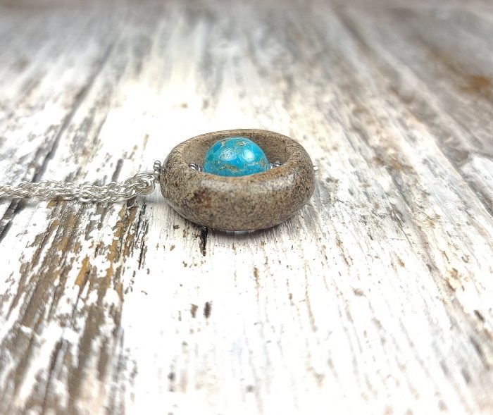 River Rock with 12mm Arizona Turquoise