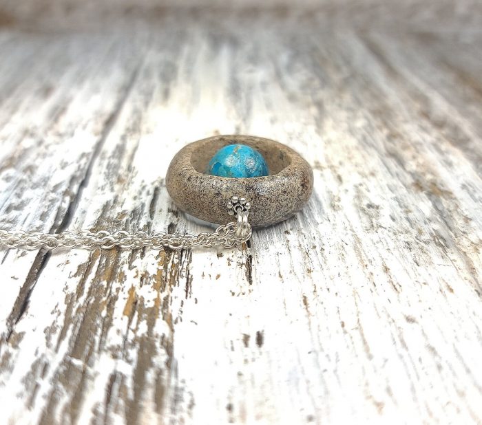 River Rock with 12mm Arizona Turquoise